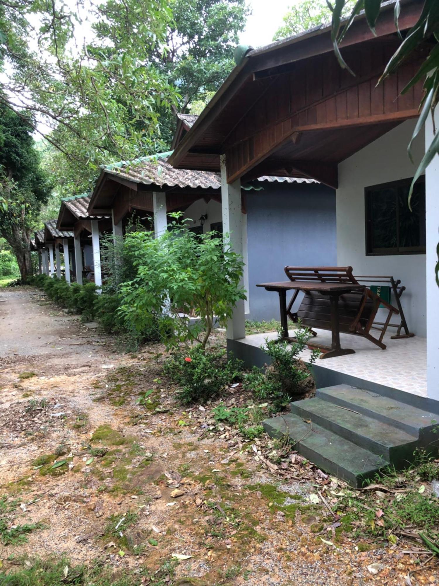 Maleeya Garden Guest House 코창 외부 사진